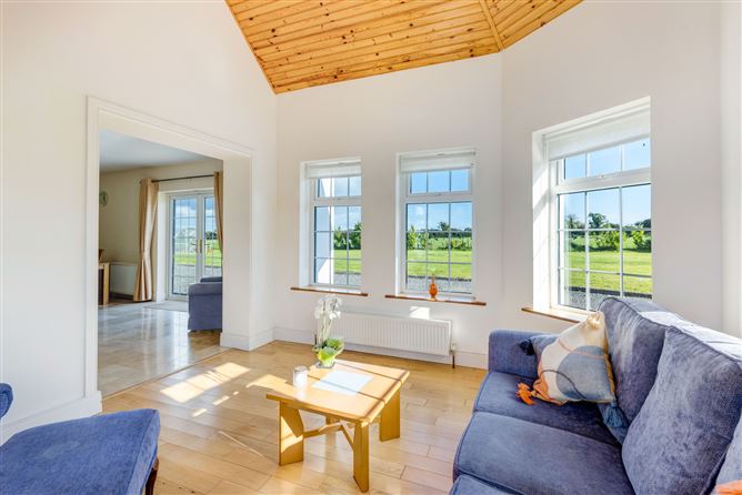 Walterstown, Skryne Road, Garlow Cross, Navan