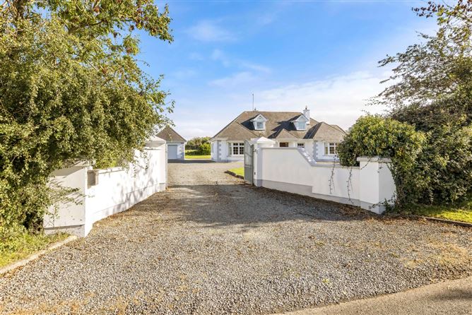 Walterstown, Skryne Road, Garlow Cross, Navan