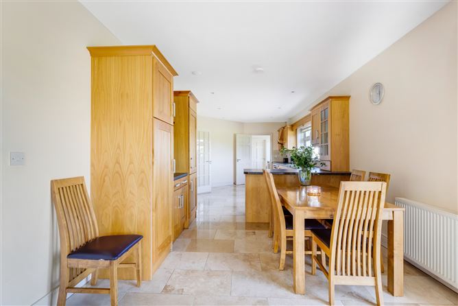 Walterstown, Skryne Road, Garlow Cross, Navan