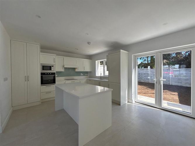 3 Kileigh, Clonmel Road, Cahir, Co. Tipperary, Tipperary