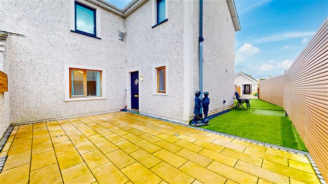 64 Coultry Avenue, Ballymun, Dublin 9