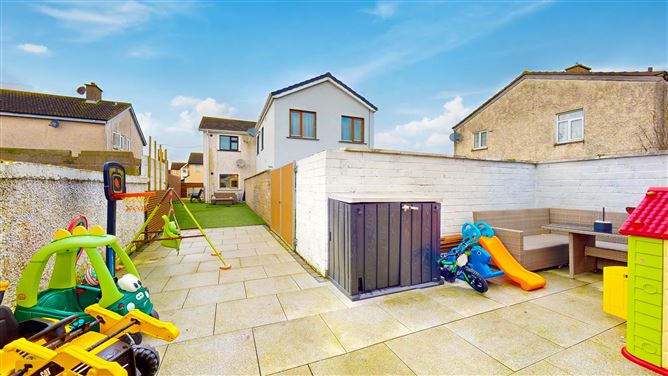64 Coultry Avenue, Ballymun, Dublin 9
