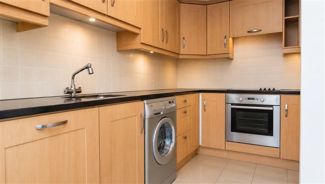 37 Ashwood Glade, Westport, Mayo