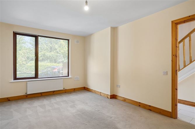 Photo 5 of 32 — 68 Castlegate Grove, Adamstown, Lucan, Co. Dublin