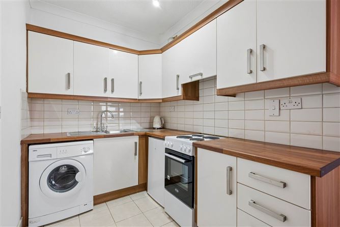 Apt 5, Salisbury Apts, 214 South Circular Road, Dublin 8