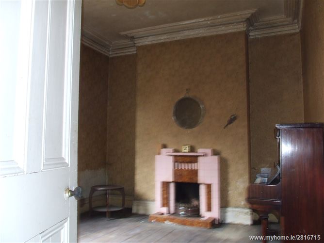 8 Nottingham Street, North Strand,   Dublin 3