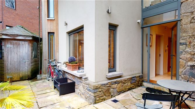 Raglan Hall Mews, 57 Raglan Lane, Ballsbridge, Dublin 4
