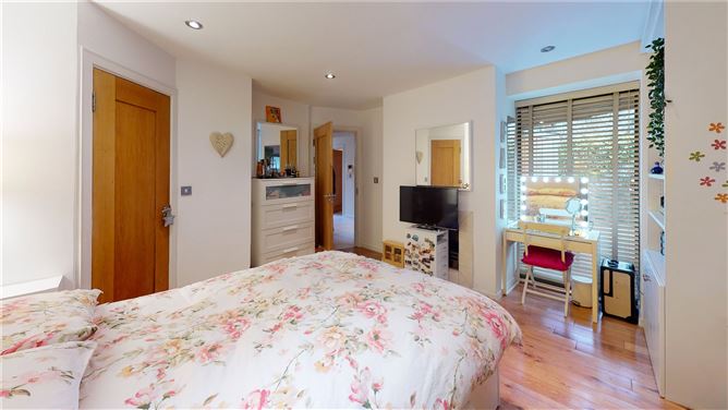 Raglan Hall Mews, 57 Raglan Lane, Ballsbridge, Dublin 4