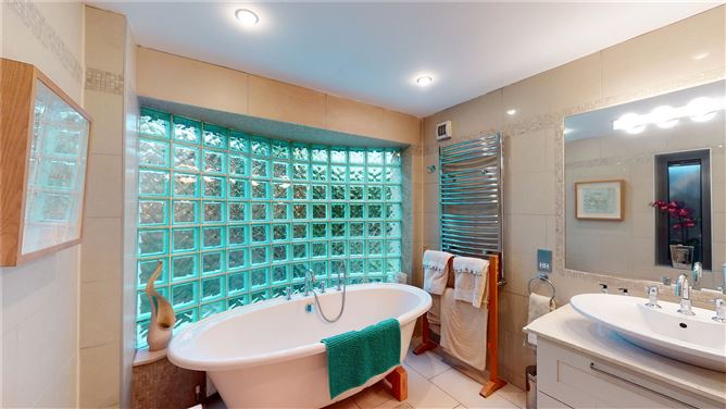 Raglan Hall Mews, 57 Raglan Lane, Ballsbridge, Dublin 4