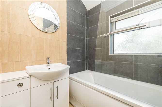 165 Shanliss Avenue , Santry, Dublin 9