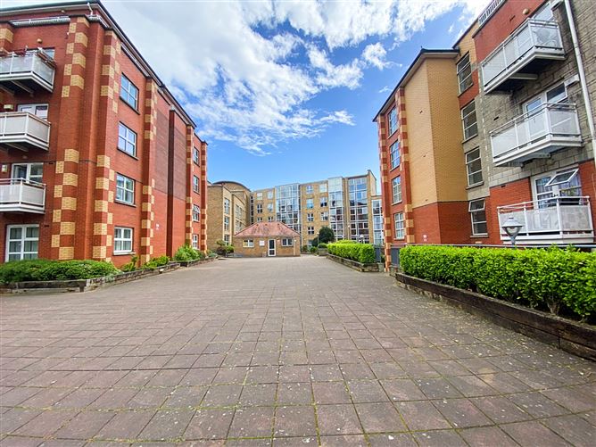 30 The Hardwicke, Morning Star Avenue, Dublin 7