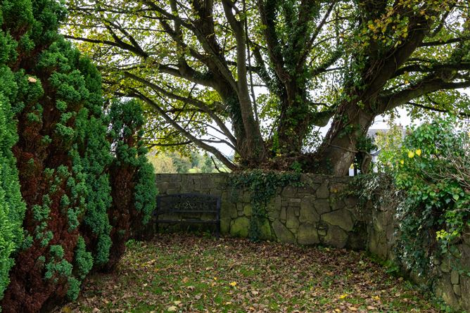 Low Street, Ballymore, Westmeath