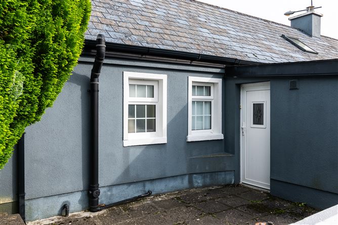 Low Street, Ballymore, Westmeath