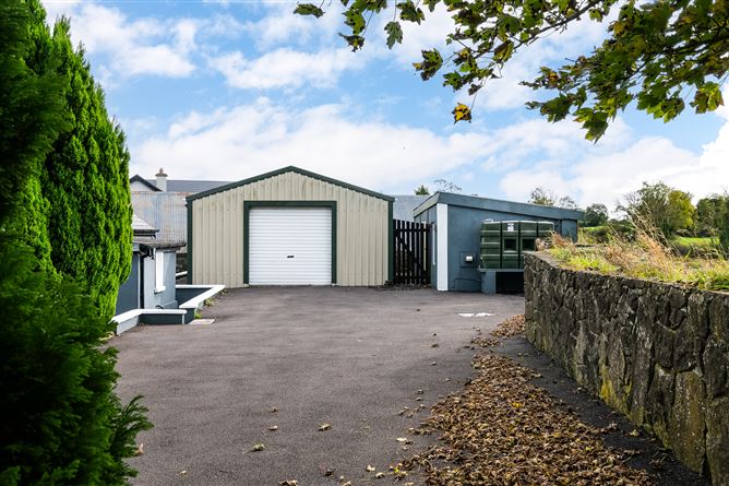 Low Street, Ballymore, Westmeath