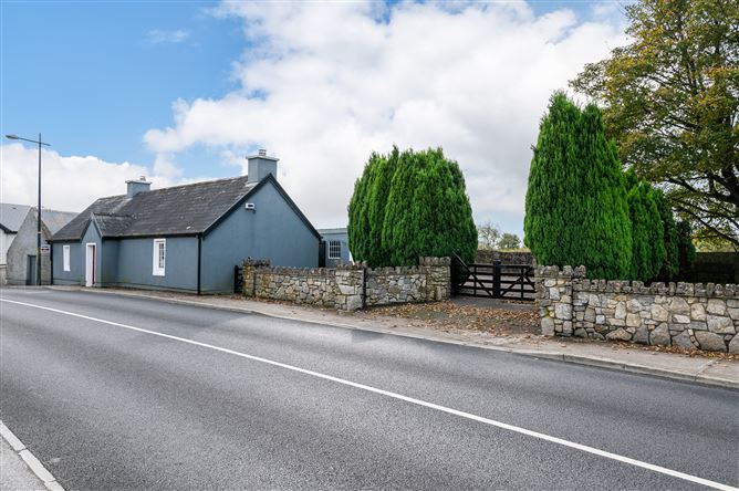 Low Street, Ballymore, Westmeath