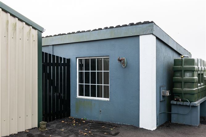 Low Street, Ballymore, Westmeath