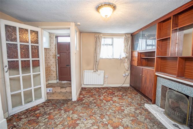 4, Thompson Cottages, North Circular Road, Dublin 1