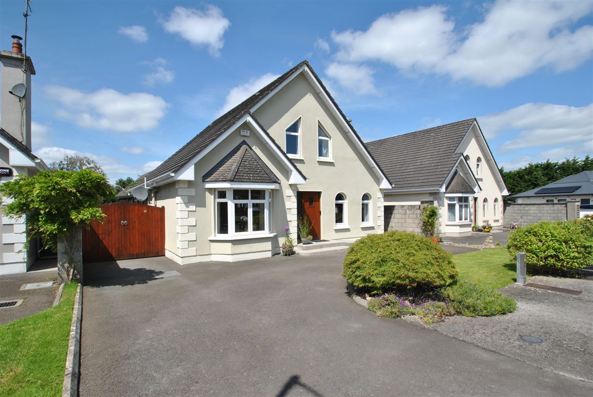 5 Church View, Convent Hill, Roscrea, Co. Tipperary