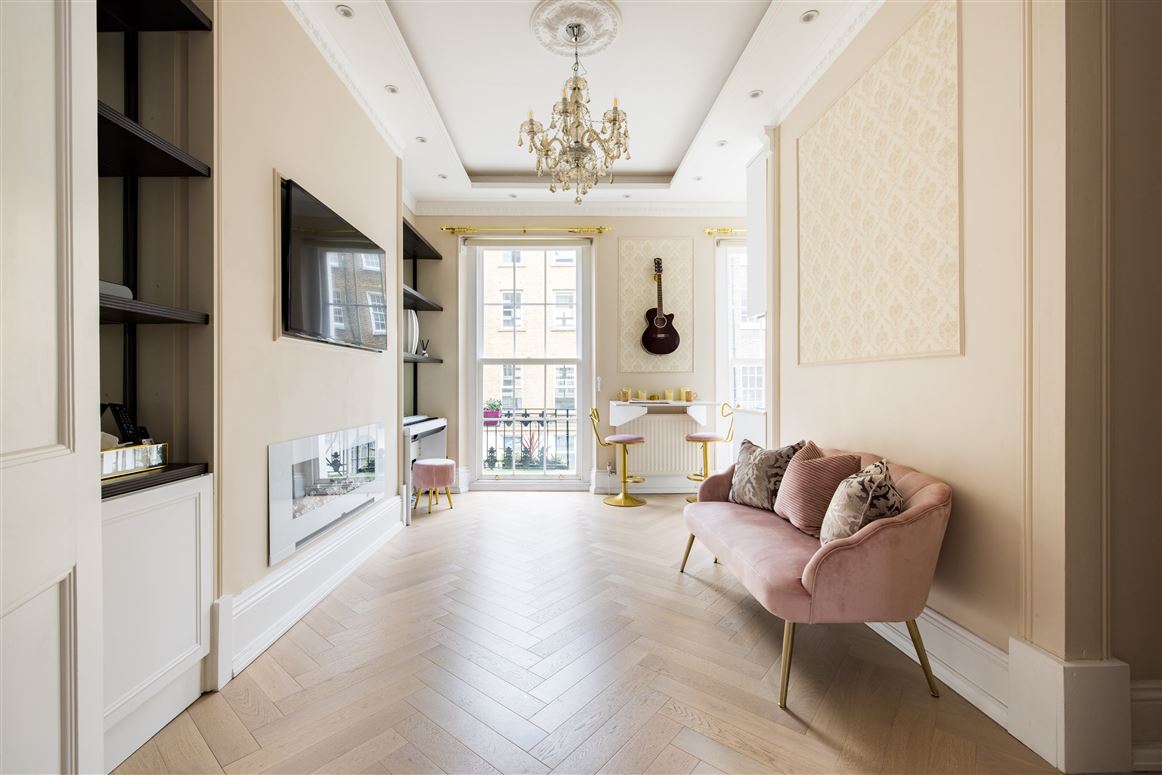 Rose Pink & Brass,London,Greater London,United Kingdom