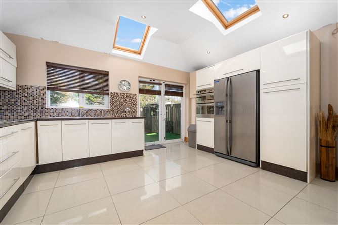 55 The Crescent, Millbrook Lawns, Tallaght, Dublin 24