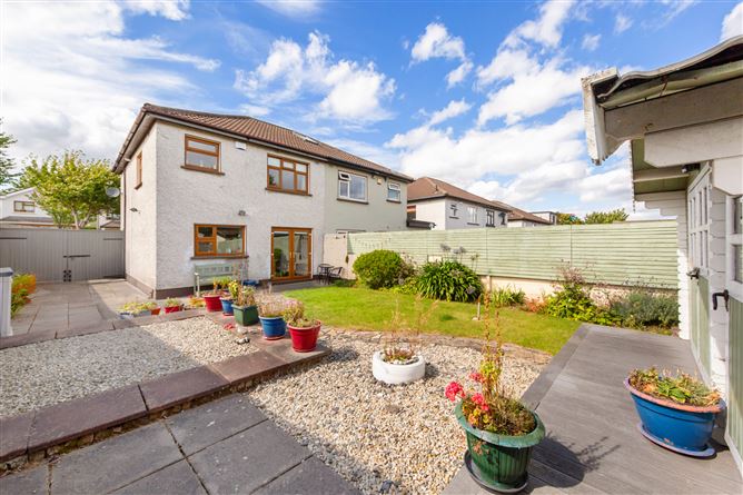 8 Sylvan Close, Kingswood Heights, Dublin 24