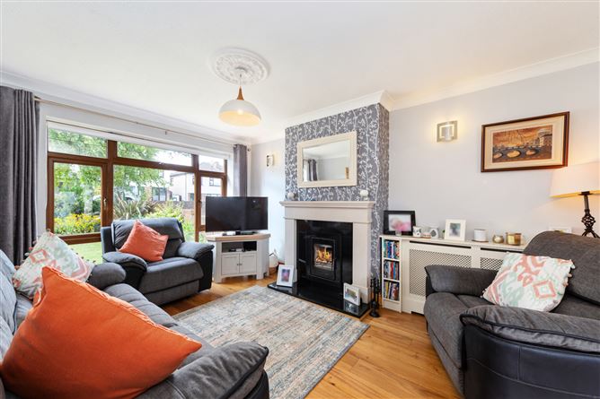 8 Sylvan Close, Kingswood Heights, Dublin 24