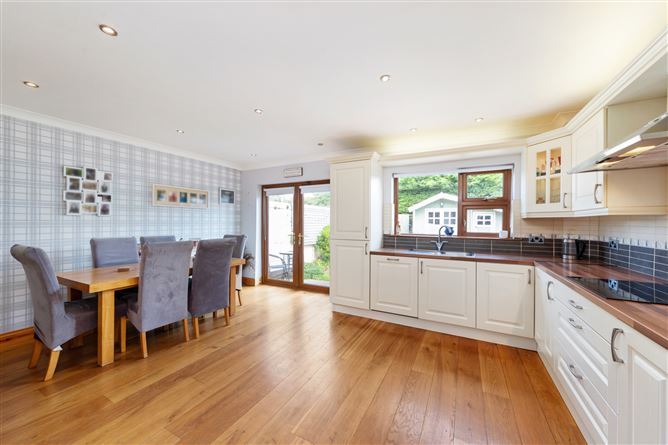 8 Sylvan Close, Kingswood Heights, Dublin 24