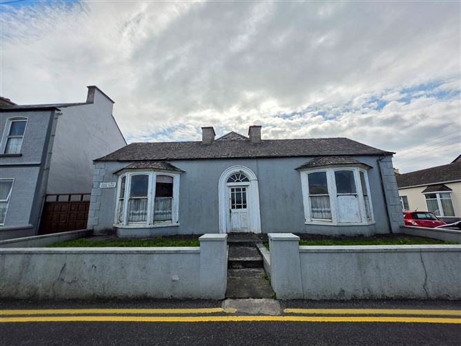 Photo 1 of 34 — 11 Marine Parade, Kilkee, Clare