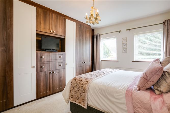 95 Wainsfort Manor Drive, Terenure, Dublin 6W