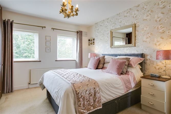 95 Wainsfort Manor Drive, Terenure, Dublin 6W