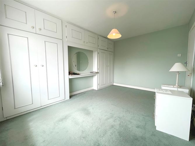 60 Palmerstown Drive, Palmerstown, Dublin 20