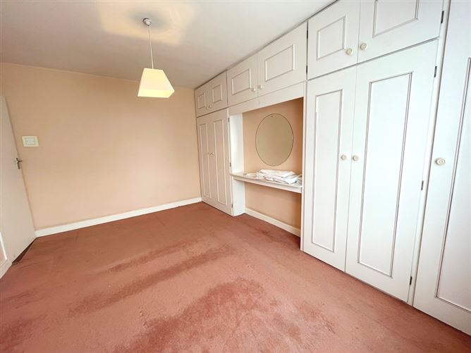 60 Palmerstown Drive, Palmerstown, Dublin 20