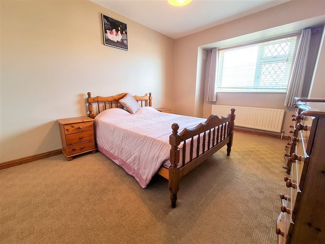 No. 3 Fortlands , Castlebar, Mayo