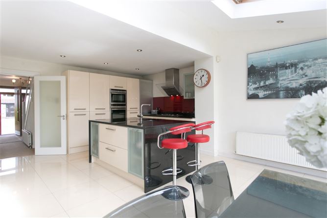 71 Woodford, Stillorgan, Co. Dublin