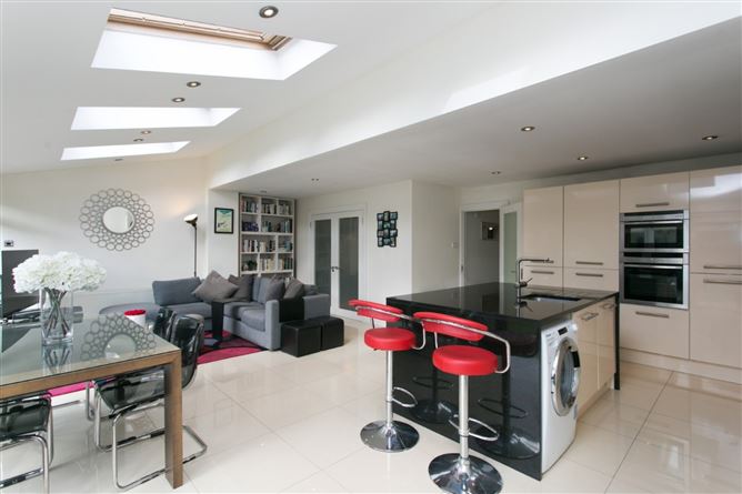 71 Woodford, Stillorgan, Co. Dublin