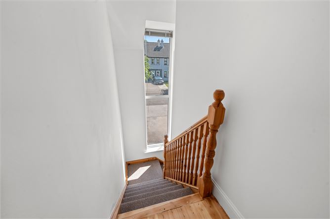 35 Riverside Avenue, Rushbrooke Links, Cobh, Cork