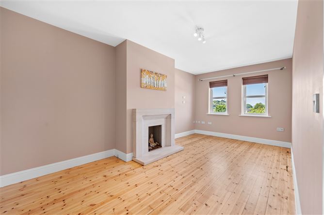 35 Riverside Avenue, Rushbrooke Links, Cobh, Cork