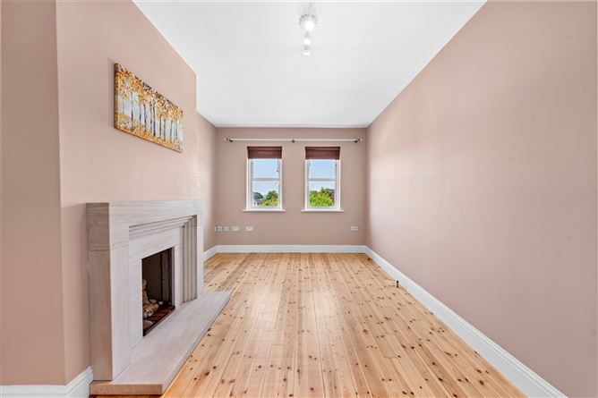 35 Riverside Avenue, Rushbrooke Links, Cobh, Cork