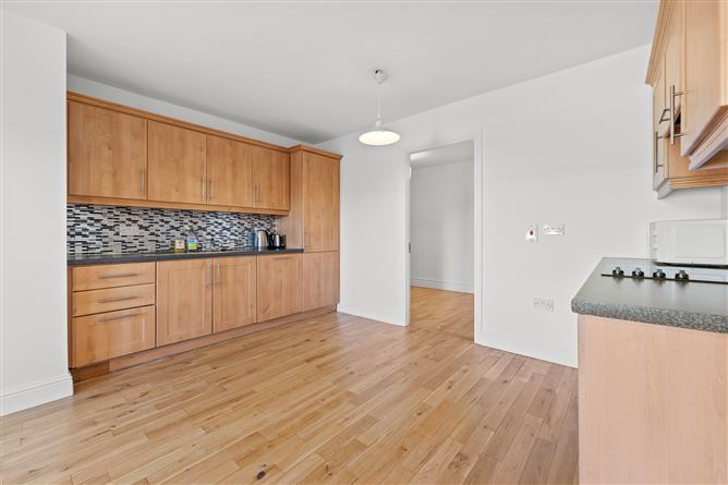35 Riverside Avenue, Rushbrooke Links, Cobh, Cork