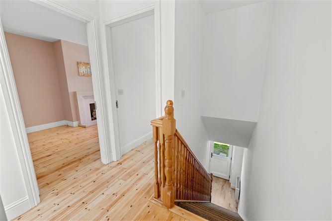 35 Riverside Avenue, Rushbrooke Links, Cobh, Cork