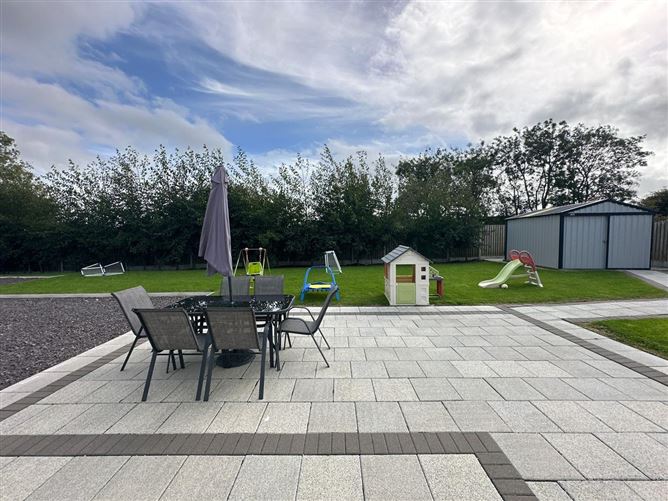 9 Stephen's Field, Philipstown, Dunleer, Louth