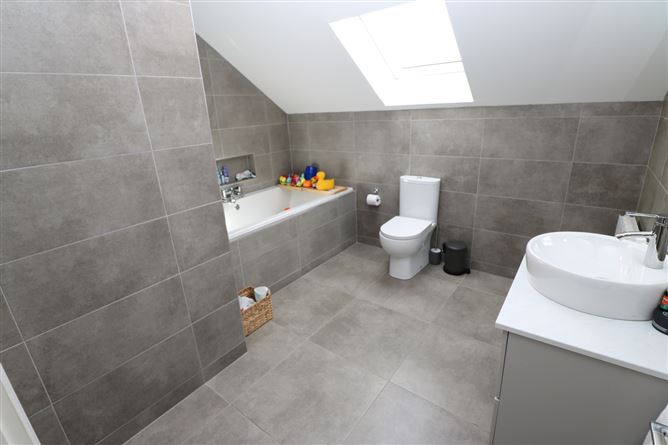 9 Stephen's Field, Philipstown, Dunleer, Louth