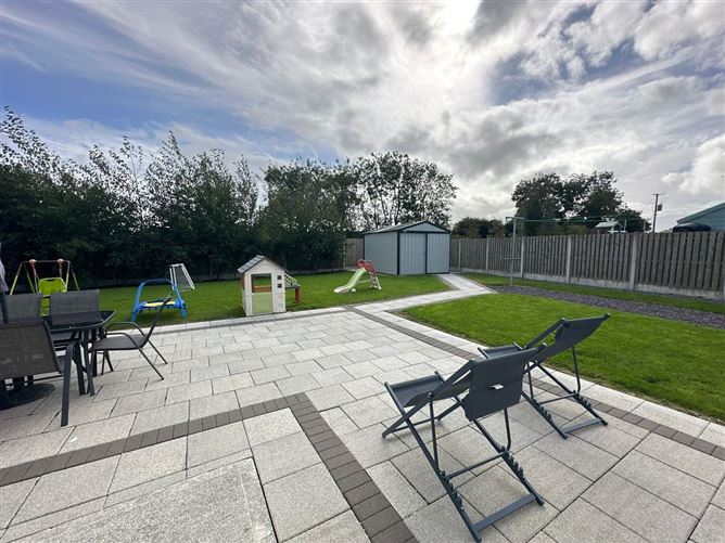 9 Stephen's Field, Philipstown, Dunleer, Louth
