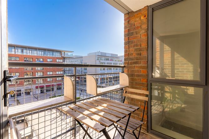 Beresford House, Custom House Square, IFSC, Dublin 1