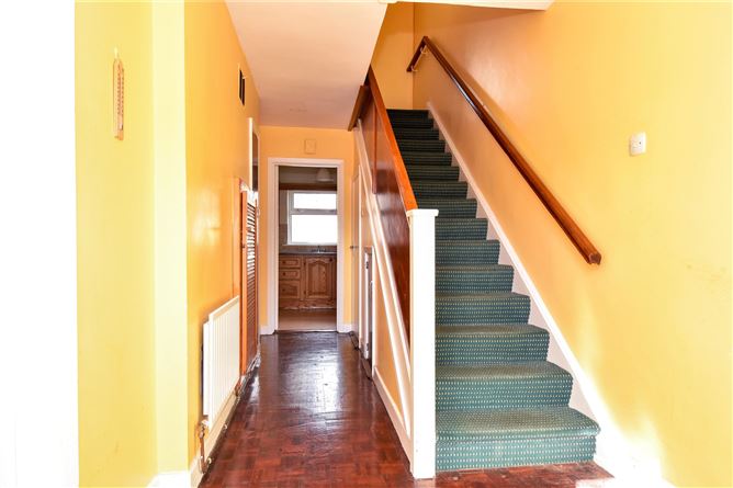 19 Oakley Crescent, Highfield Park, Galway