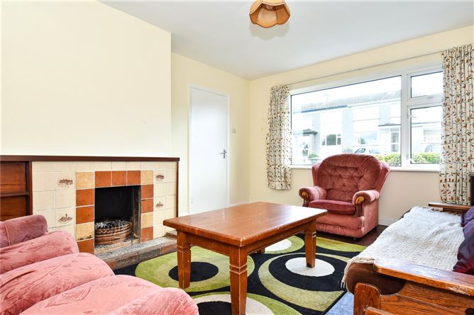 19 Oakley Crescent, Highfield Park, Galway