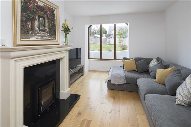7 Blackthorn Drive, Blackstone Bridge, Killeens, Co. Cork
