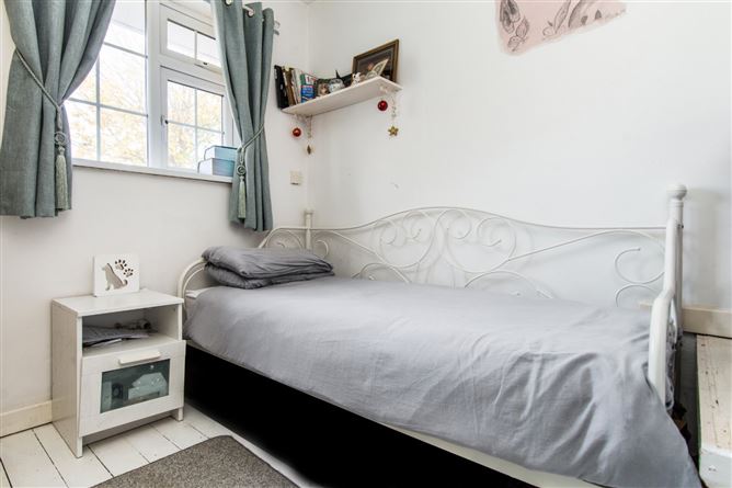 14 Whitechurch Drive, Rathfarnham, Dublin 16