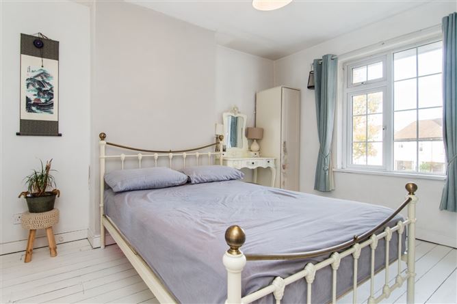 14 Whitechurch Drive, Rathfarnham, Dublin 16