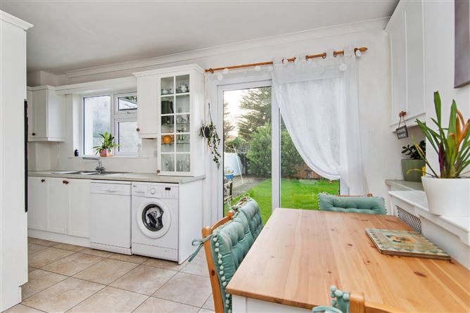 14 Whitechurch Drive, Rathfarnham, Dublin 16